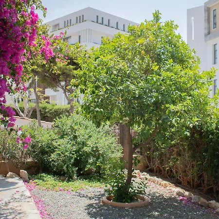 Kings With Private Garden * Πάφος