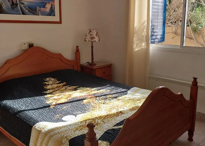 Kings With Private Garden Apartmán Paphos