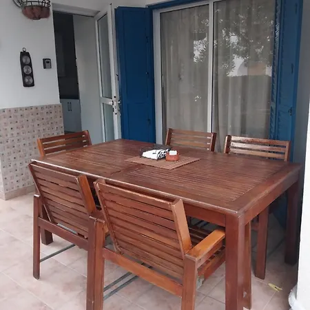 Apartment Kings With Private Garden *