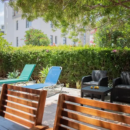 דירה Kings With Private Garden *