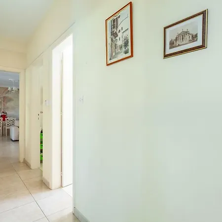 Apartament Kings With Private Garden *