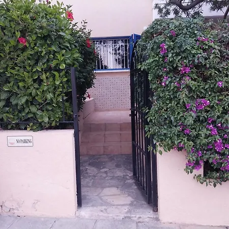 Kings With Private Garden Appartement *