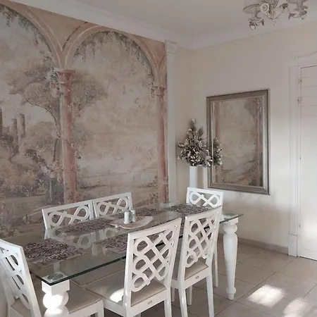 Kings With Private Garden Appartement