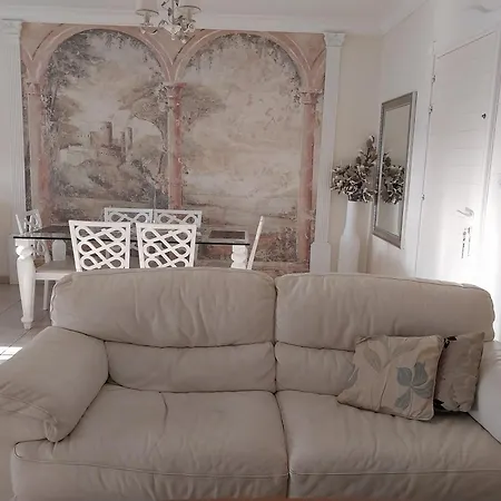 Appartement Kings With Private Garden Paphos