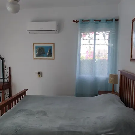 Appartement Kings With Private Garden Paphos