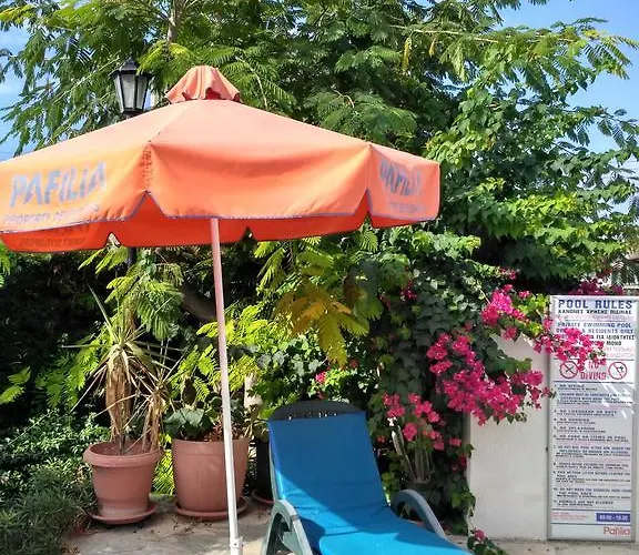 Apartmán Kings With Private Garden Paphos