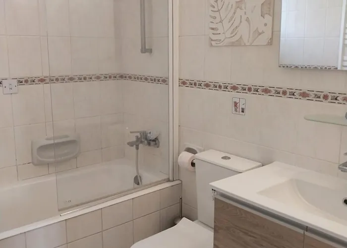 Kings With Private Garden Apartamento