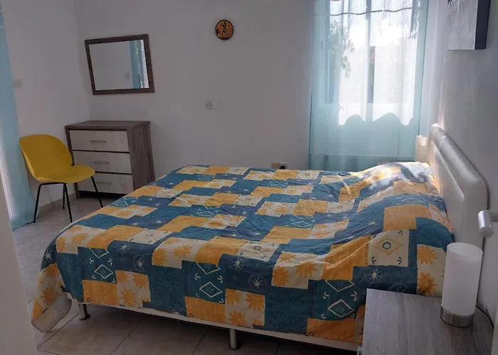 Kings With Private Garden